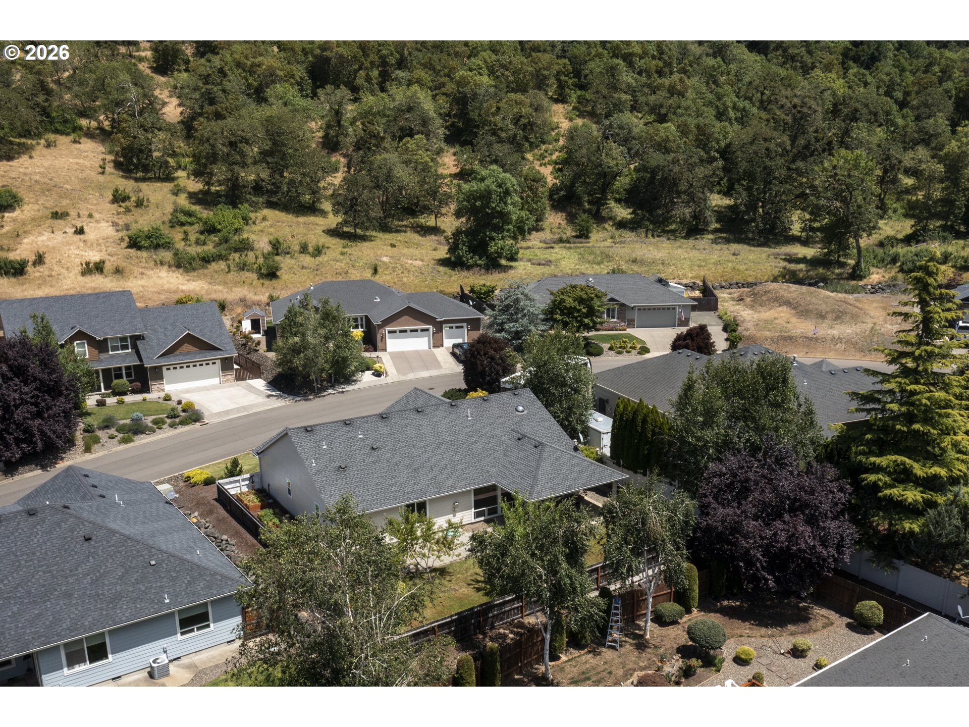 422 Oak Valley Loop Winchester, OR 97495 - Photo 29 of 32