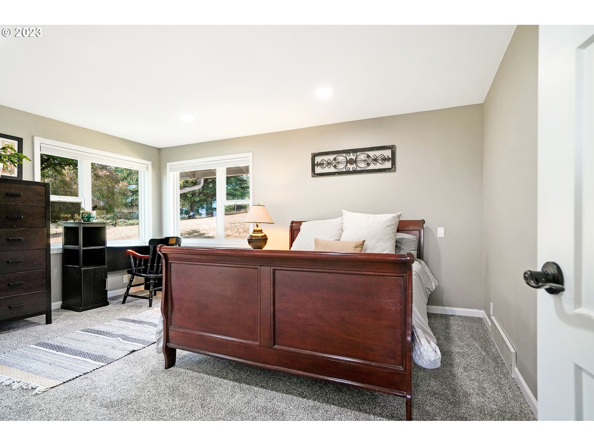 3935 Oak Knoll Road Northwest Salem, OR 97304 - Photo 18 of 42 Gallery Image 18