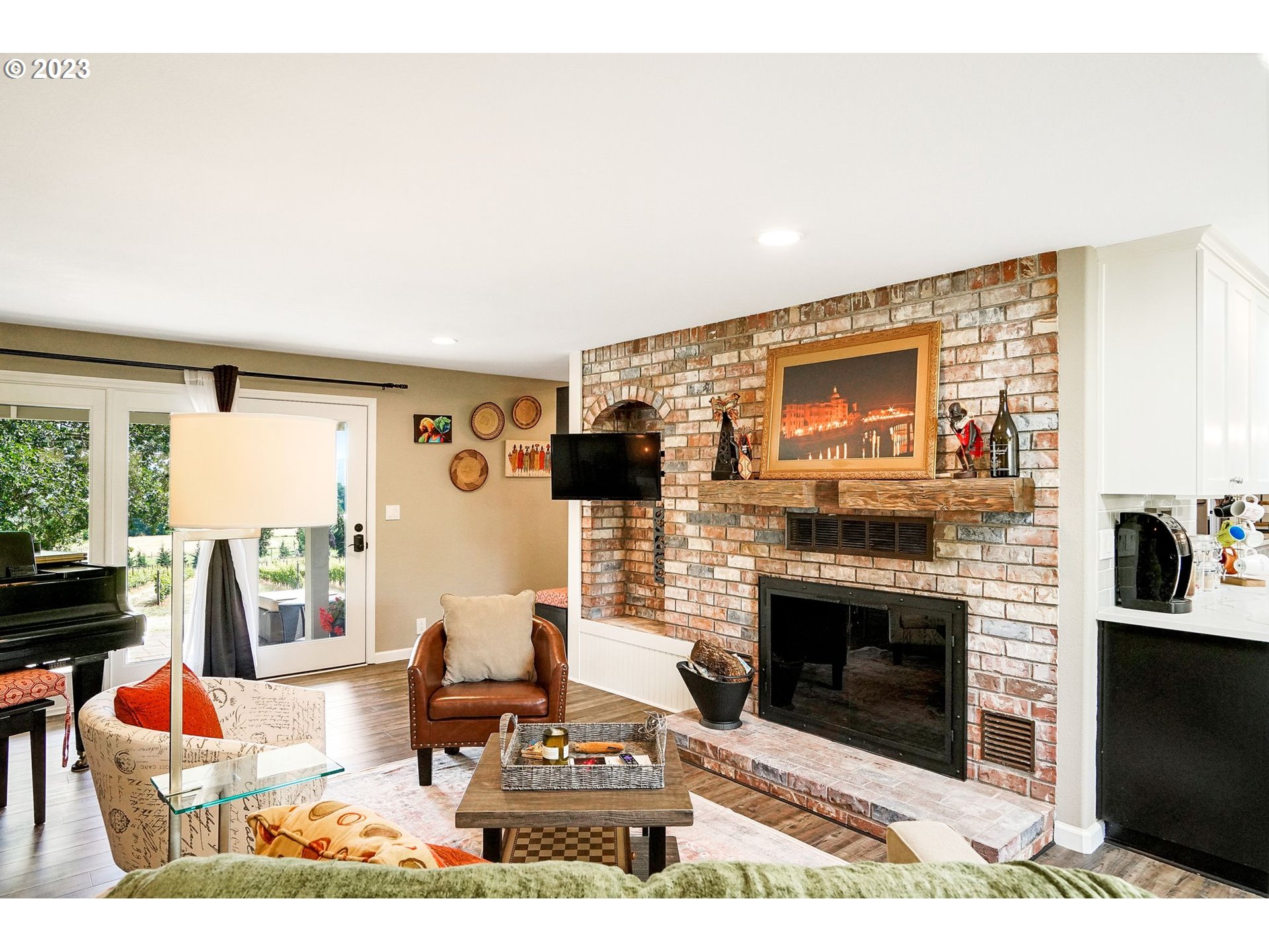 3935 Oak Knoll Road Northwest Salem, OR 97304 - Photo 3 of 42 Gallery Image 3