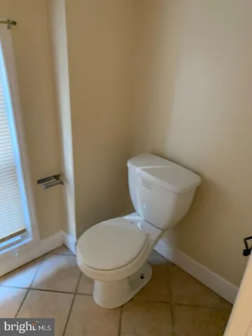 $1,400 | 107 North 6th Street, Unit 2, Camden, NJ 08102