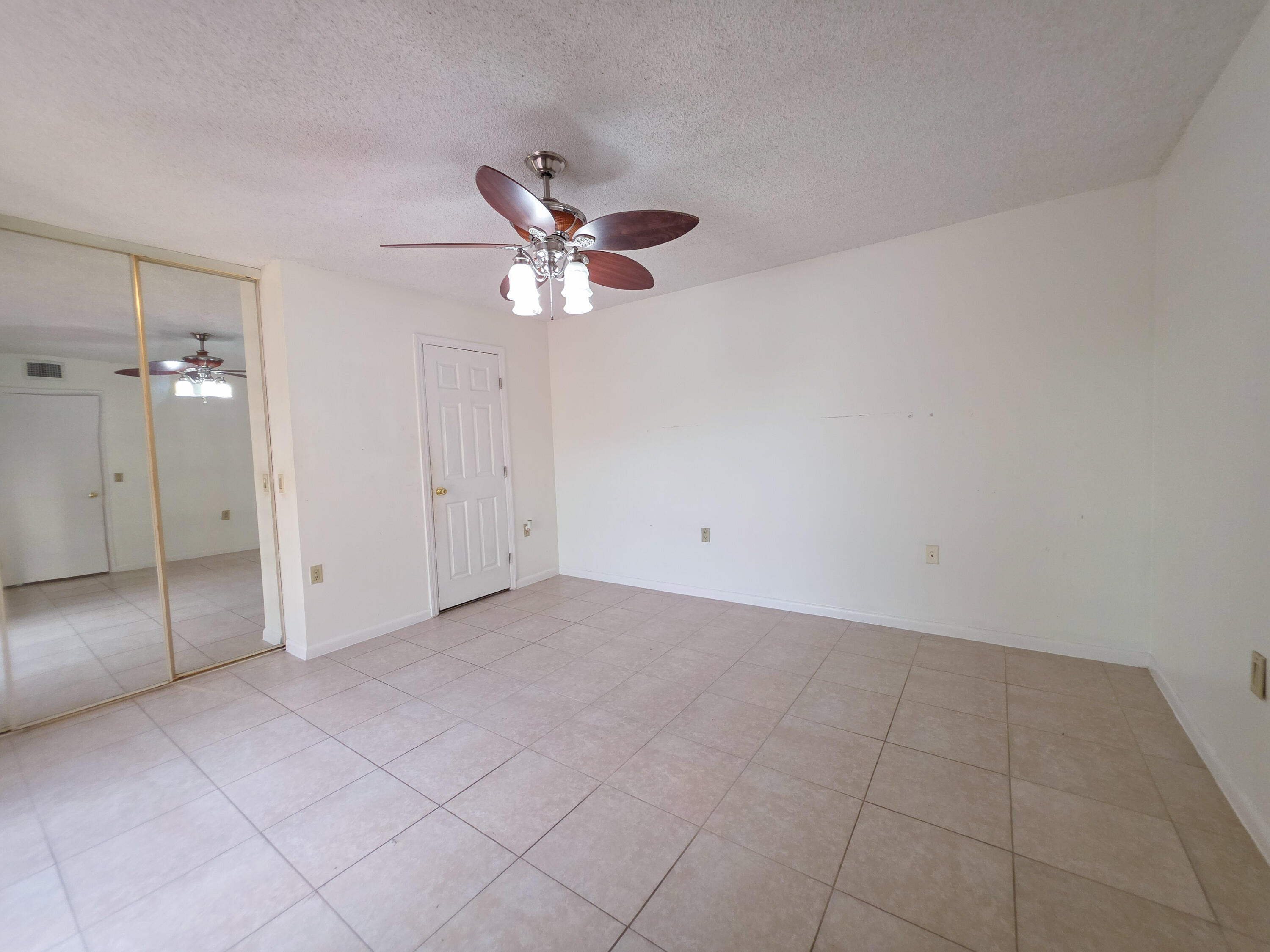 832 Blue Ridge Circle West Palm Beach, FL 33409 - Photo 6 of 11 Primary bedroom 2