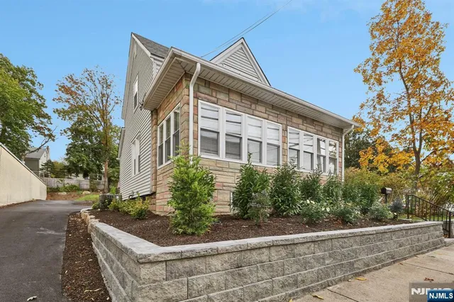 a view of backyard with lake view