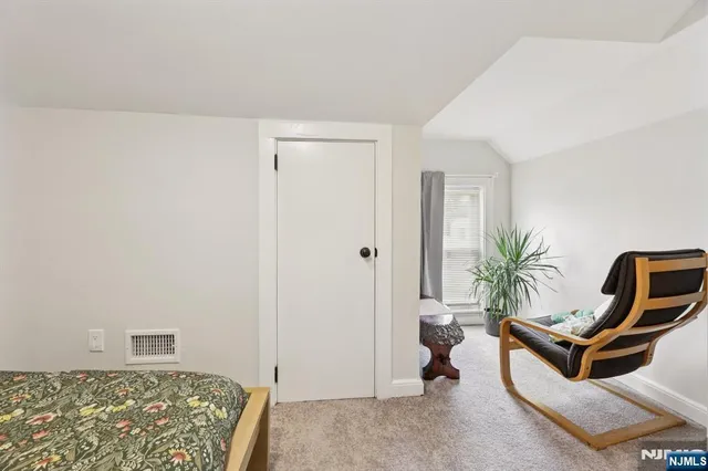 $1,149,000 | 567 South Broad Street, Glen Rock, NJ 07452