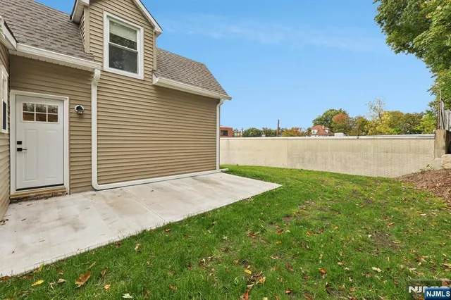 $1,149,000 | 567 South Broad Street, Glen Rock, NJ 07452