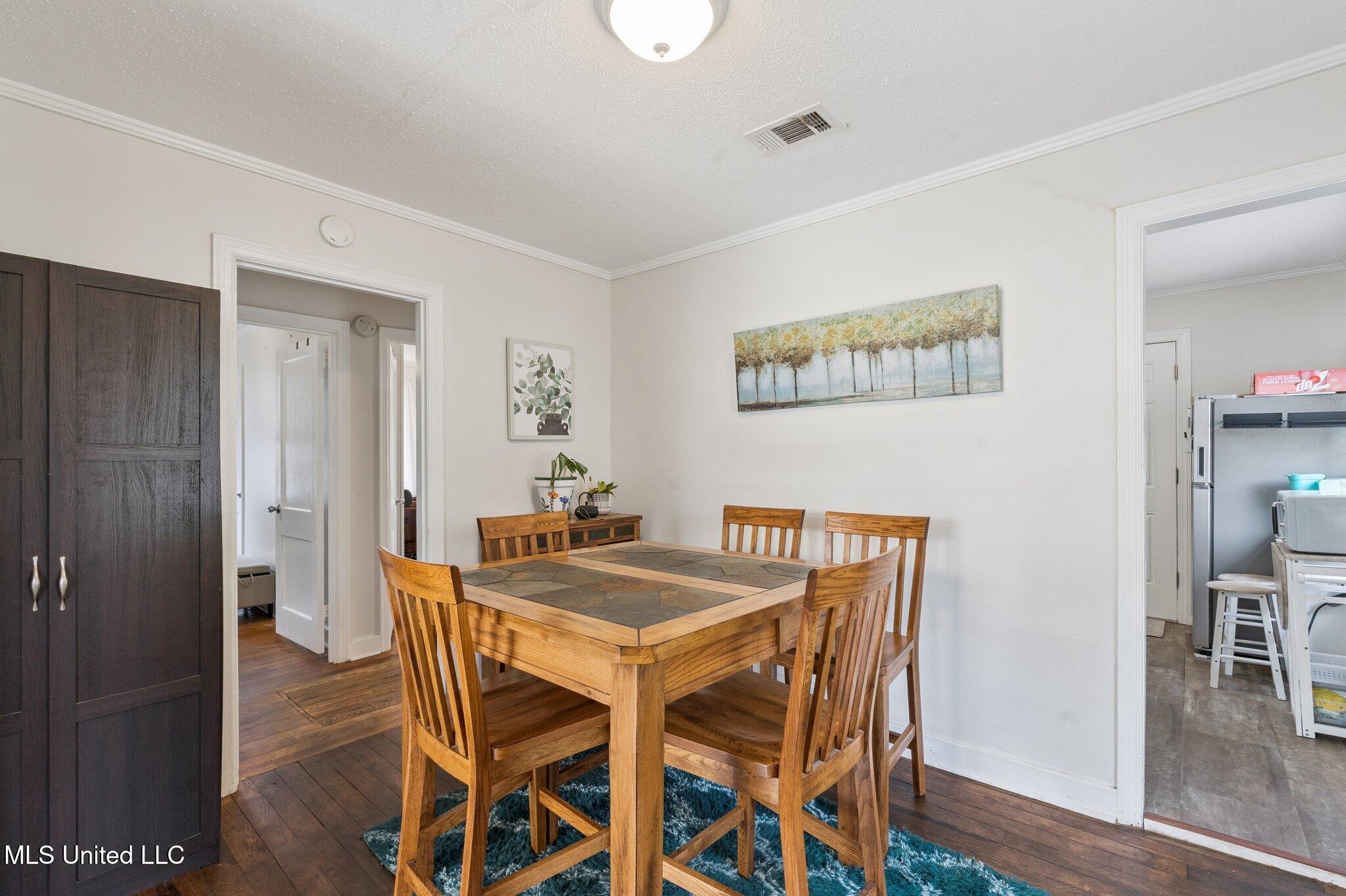 1500 Miller Street Biloxi, MS 39530 - Photo 9 of 18 009