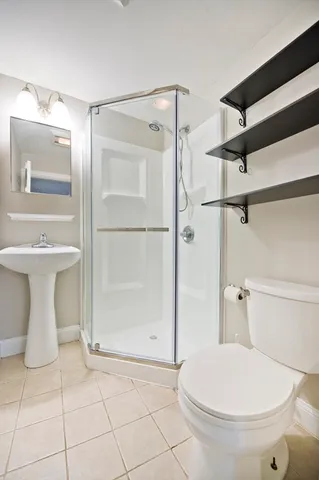 $1,900 | 36 Turner Street, Unit R, Quincy, MA 02169