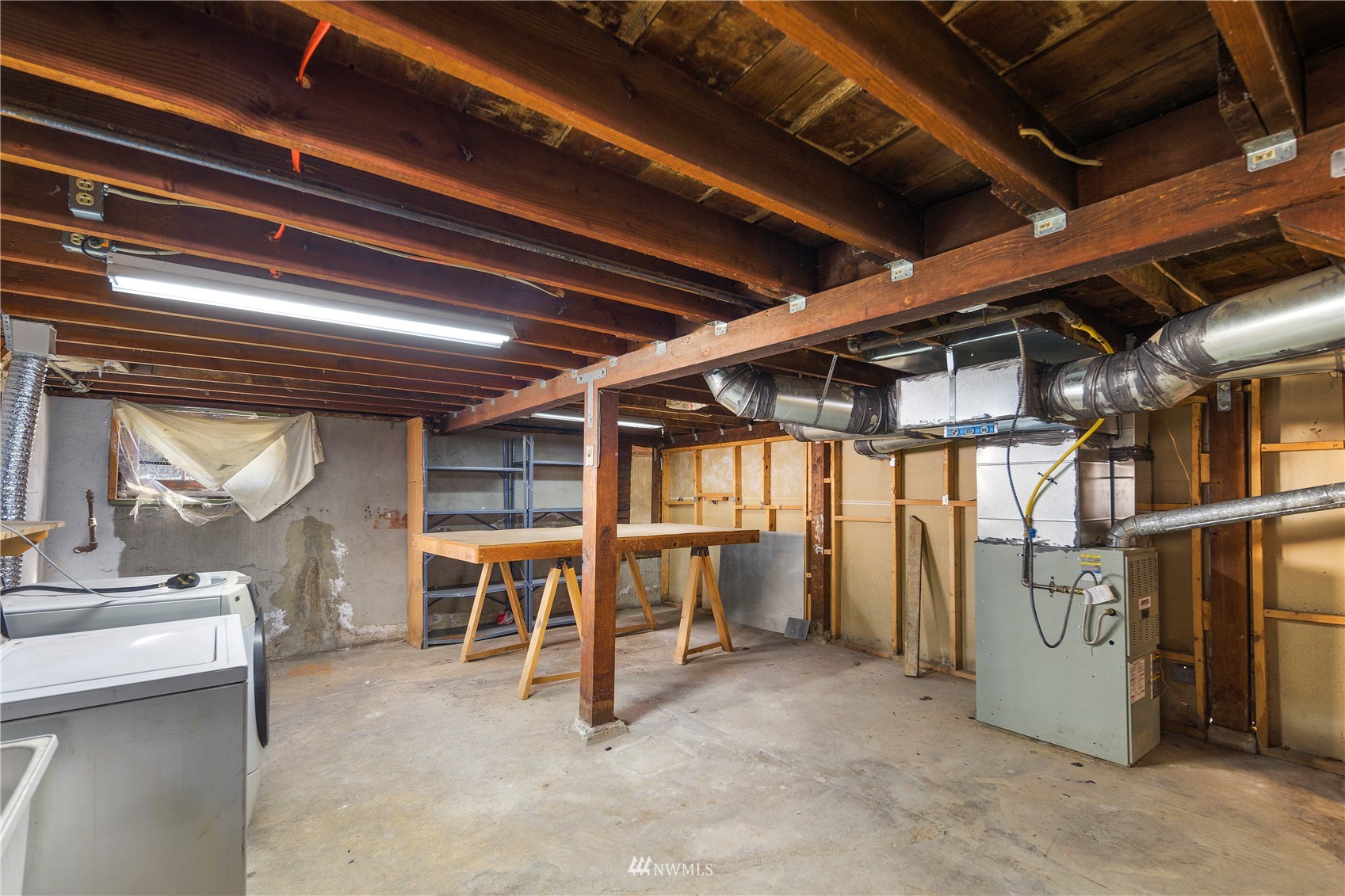 800 North 3rd Street Renton, WA 98057 - Photo 13 of 20 a view of utility room