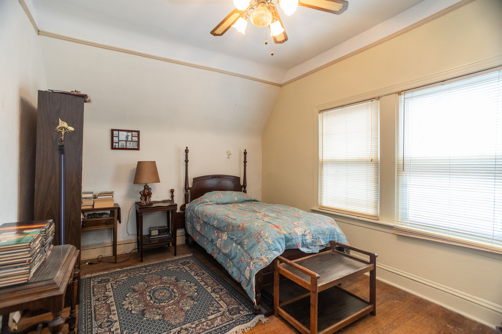 4155 West Grace Street Chicago, IL 60641 - Photo 25 of 30 a bedroom with bed and window