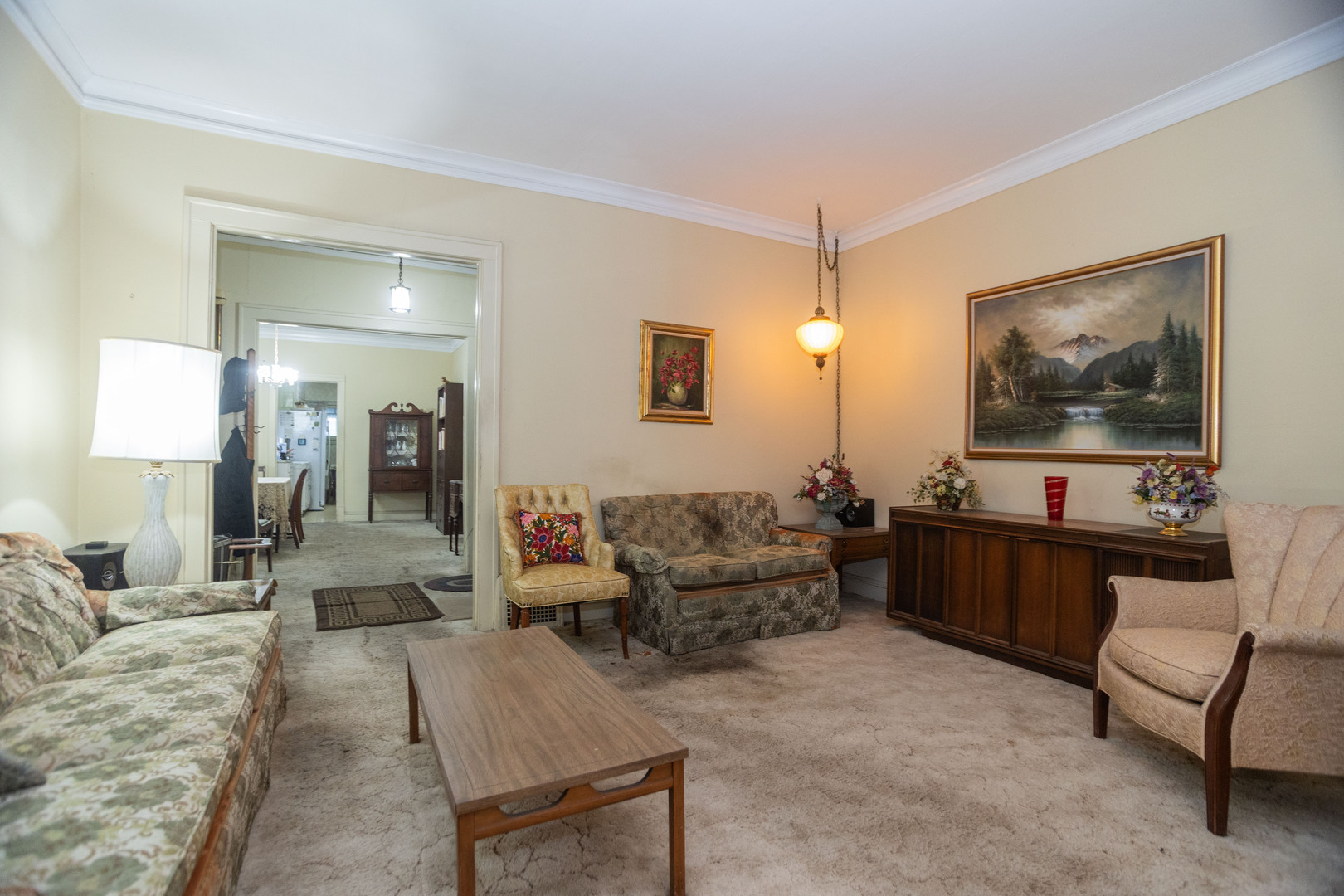 4155 West Grace Street Chicago, IL 60641 - Photo 7 of 30 a living room with furniture and a flat screen tv