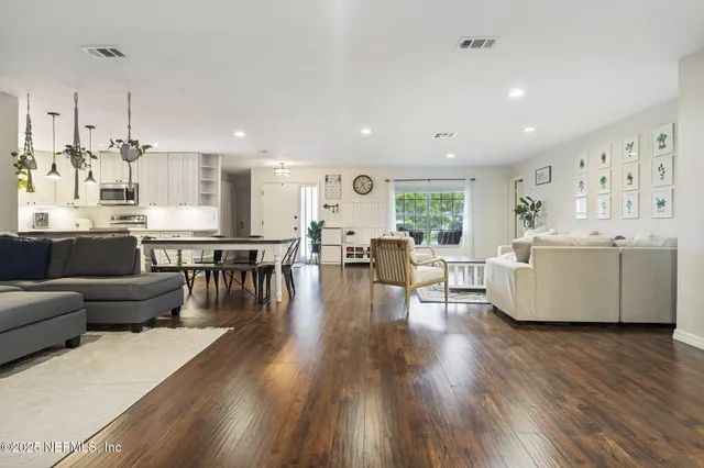 $595,000 | 905 Alcala Drive, St. Augustine, FL 32086