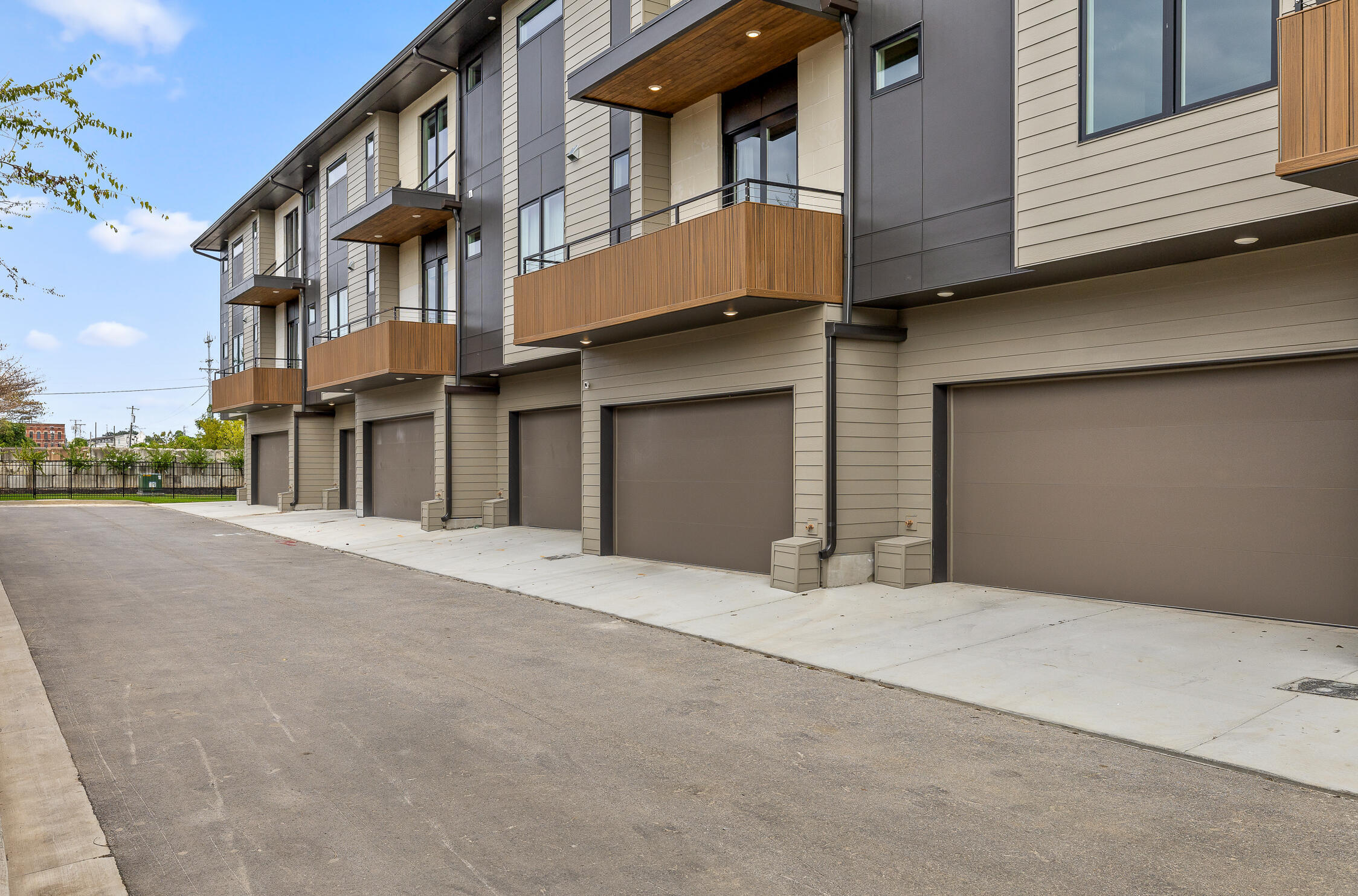 757 Burnside Place Chattanooga, TN 37408 - Photo 31 of 31 Outside 4