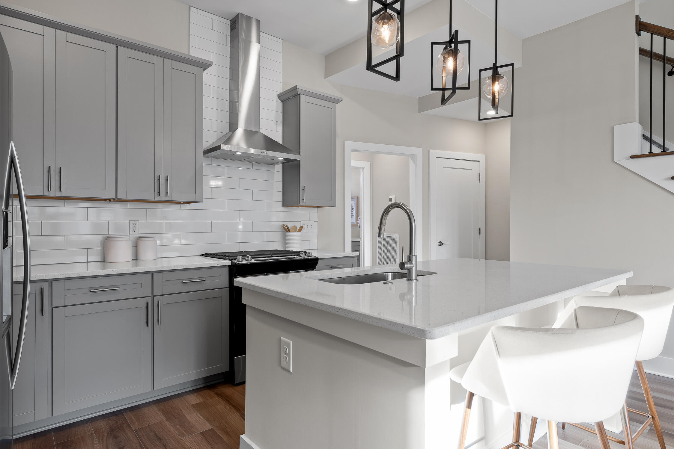 757 Burnside Place Chattanooga, TN 37408 - Photo 9 of 31 Burnside-25