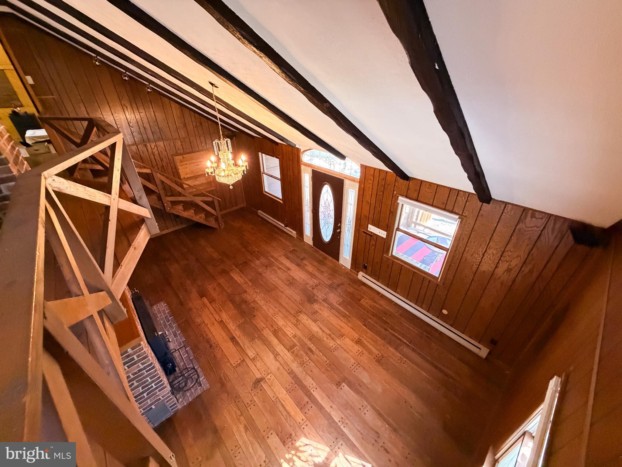 1343 Houser Road Fayetteville, PA 17222 - Photo 16 of 58 Living room