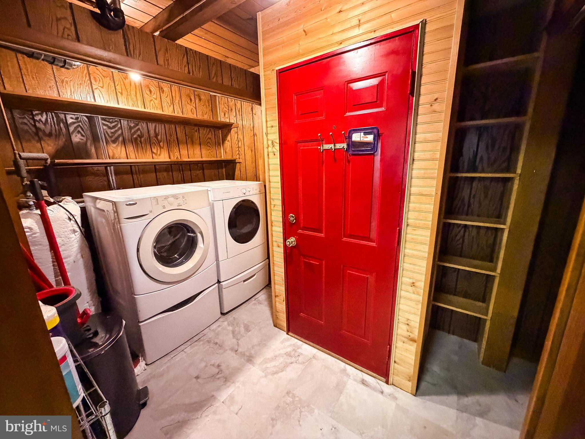 1343 Houser Road Fayetteville, PA 17222 - Photo 46 of 58 Laundry rm