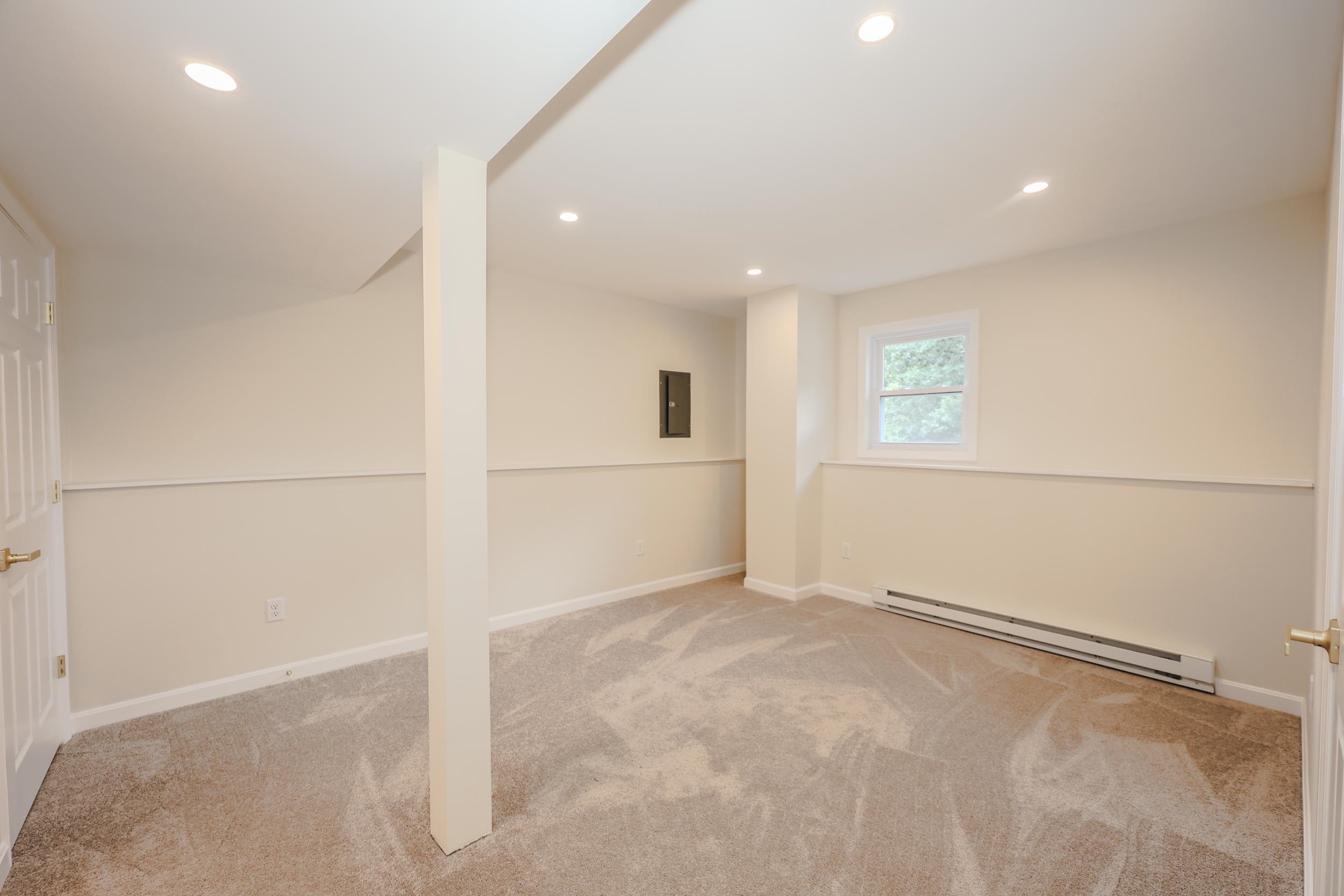 27 West Chamberlain Road Merrimack, NH 03054 - Photo 23 of 42 Gallery Image 23