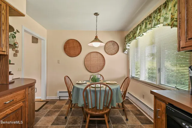 $469,900 | 59 Joan Drive, Pittsfield, MA 01201