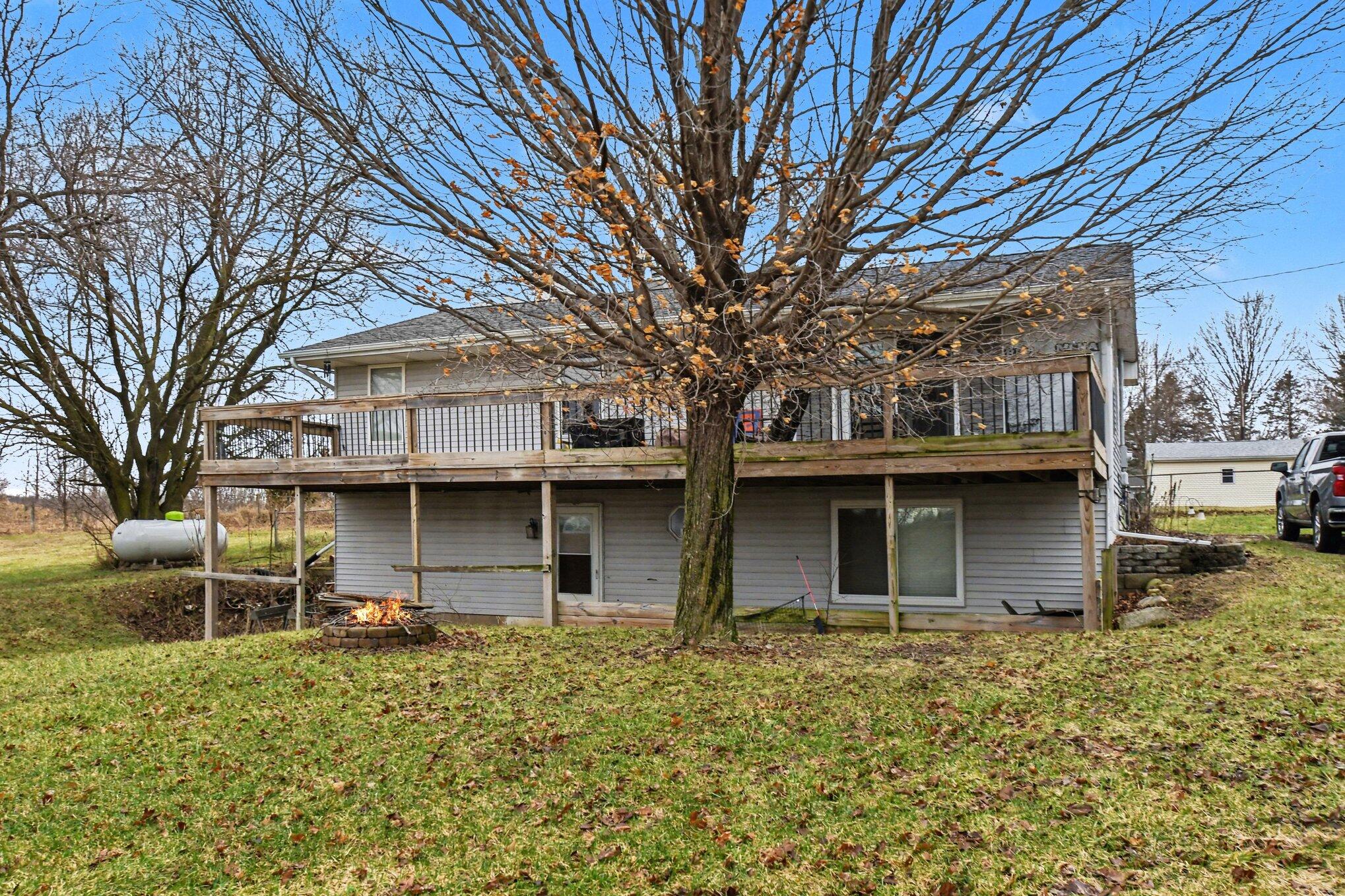 69594 Anderson Road Niles, MI 49120 - Photo 1 of 20 1000061183