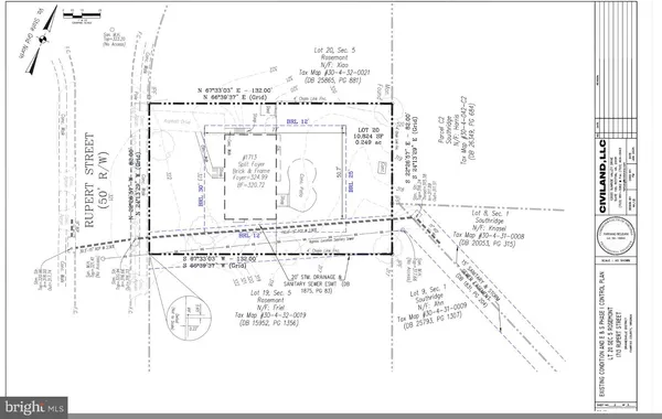 a black and white photo of a picture