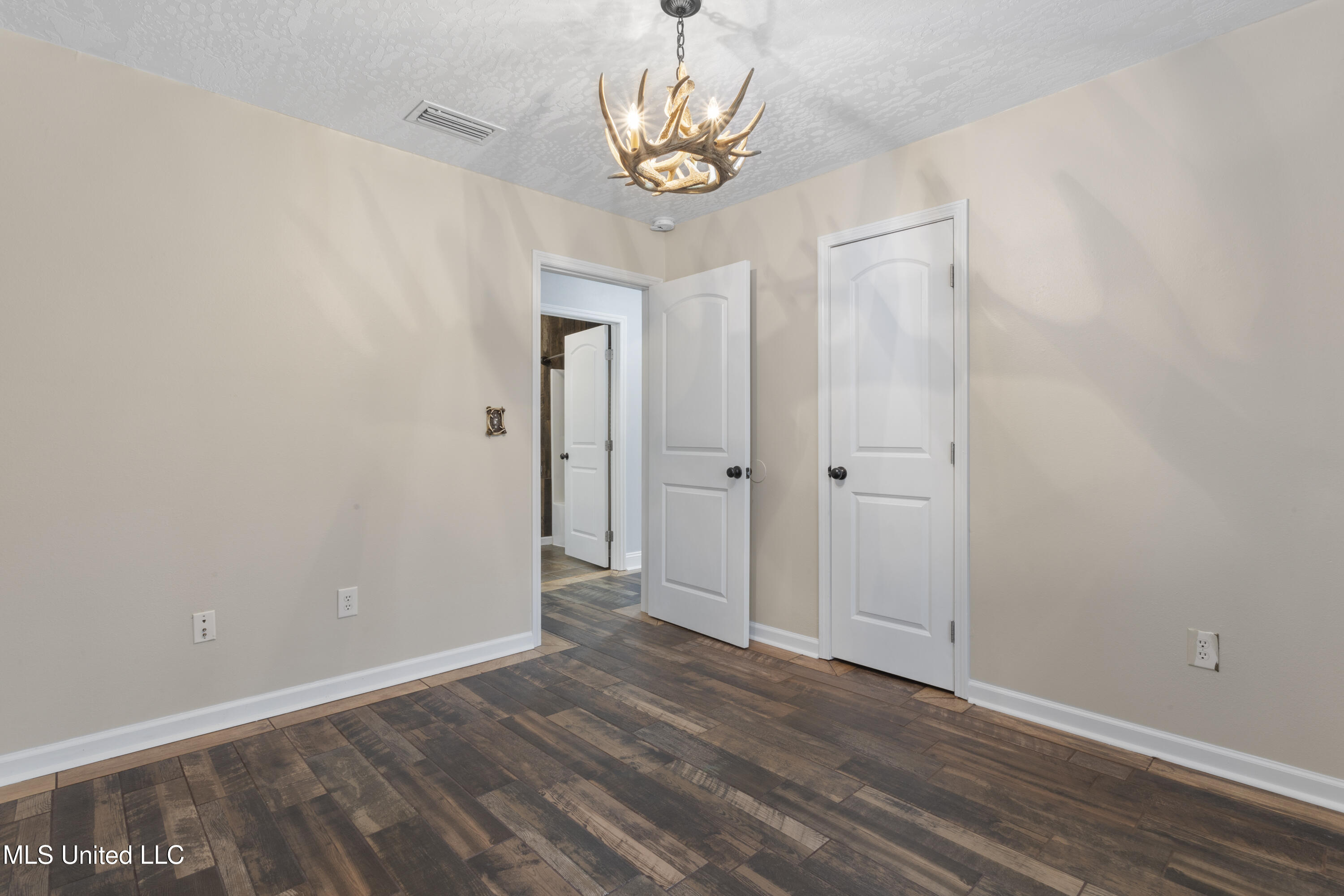 6294 Salem Road McLain, MS 39456 - Photo 25 of 43 025