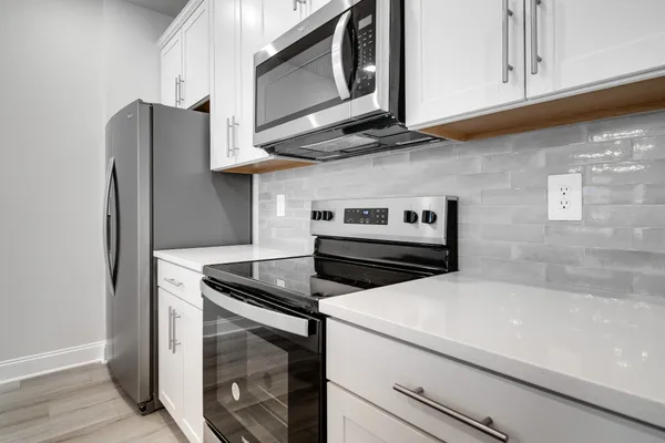 $2,200 | 204 Douglas Bend Road, Unit 404, Gallatin, TN 37066