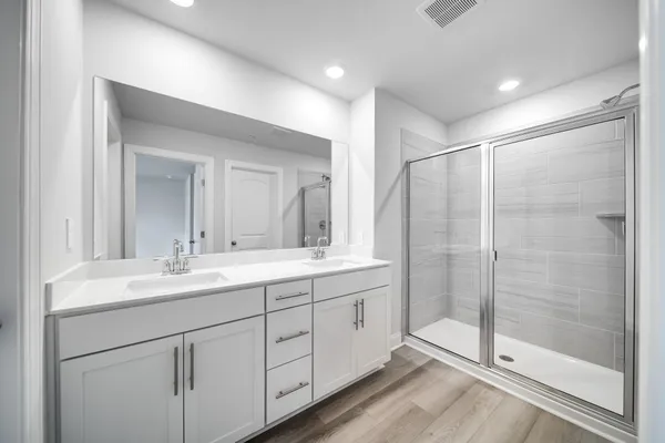 $2,200 | 204 Douglas Bend Road, Unit 404, Gallatin, TN 37066