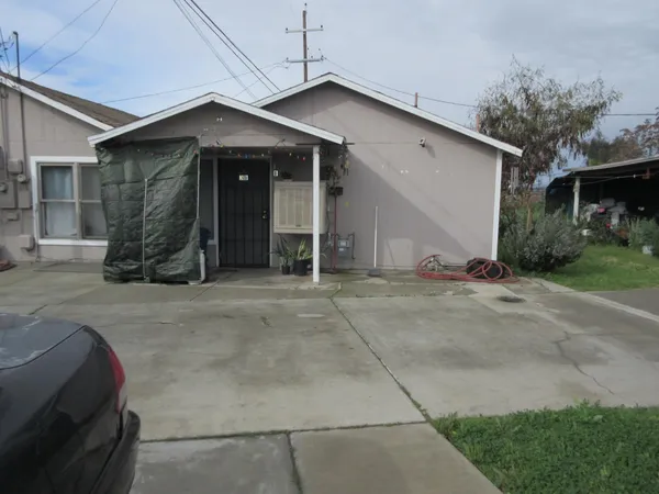 a view of a house with a outdoor space