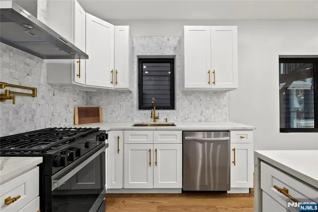 $1,199,000 | 482 John F. Kennedy Boulevard, Bayonne, NJ 07002