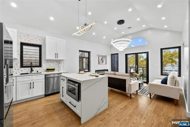 $1,199,000 | 482 John F. Kennedy Boulevard, Bayonne, NJ 07002