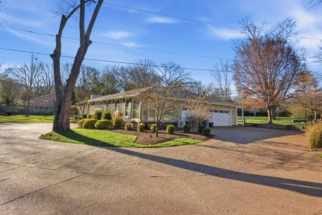 $2,500,000 | 714 Farrell Road, Nashville, TN 37220