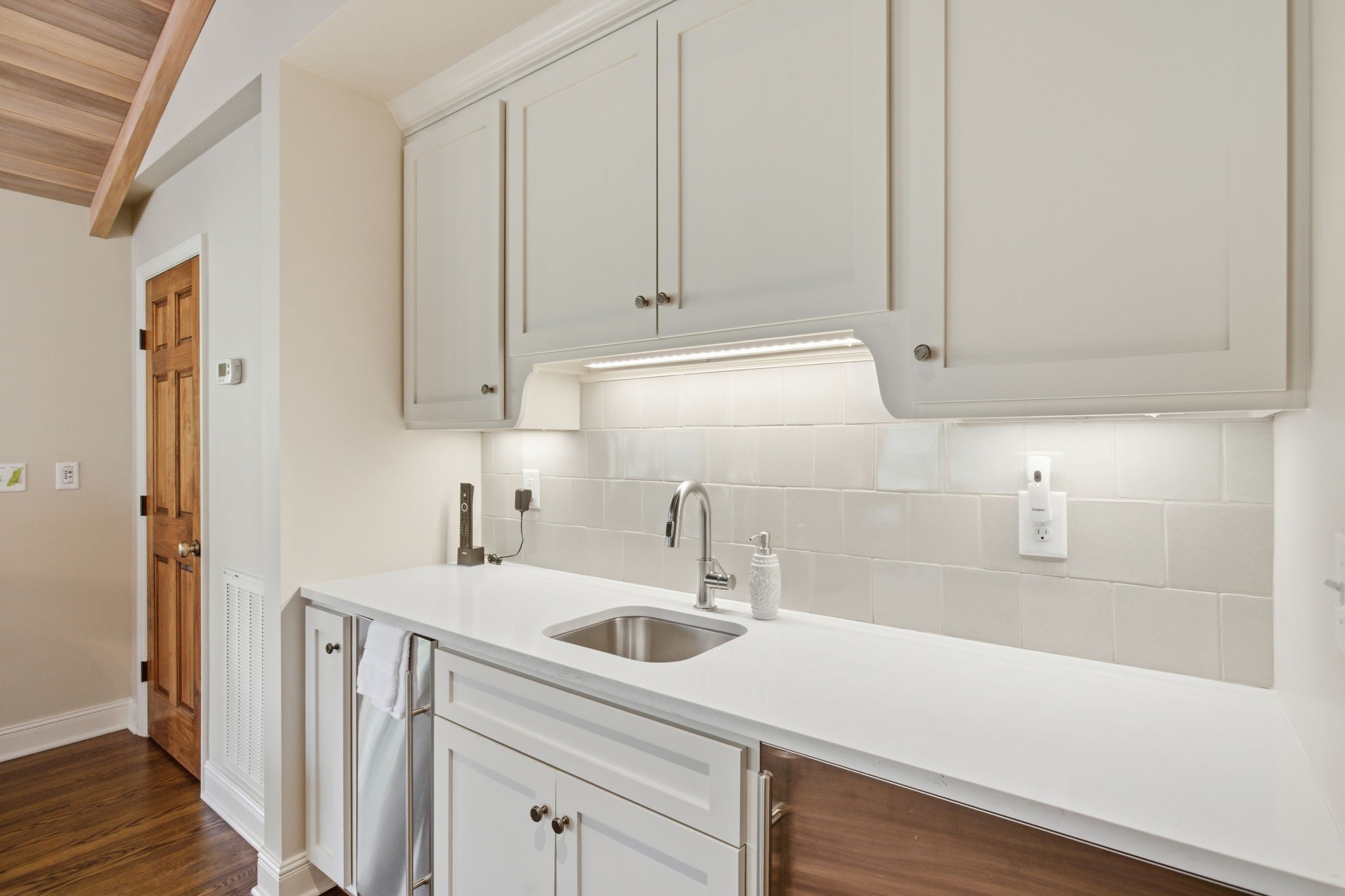714 Farrell Road Nashville, TN 37220 - Photo 10 of 66 a kitchen with a sink and cabinets