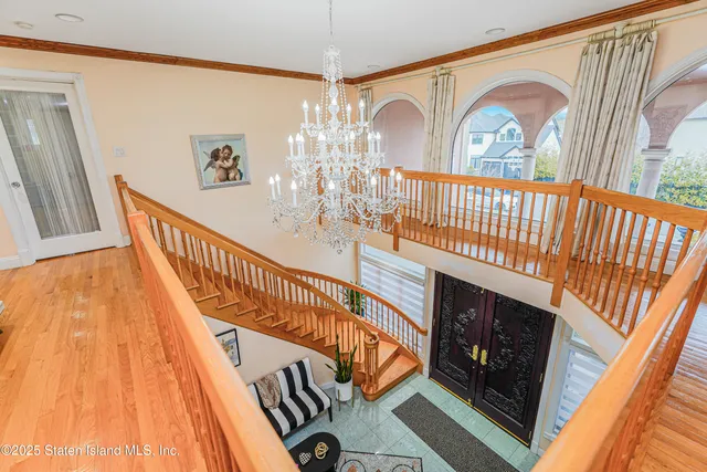$2,050,000 | 90 Giegerich Avenue | Tottenville