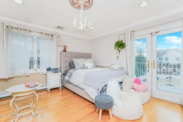 $2,050,000 | 90 Giegerich Avenue | Tottenville