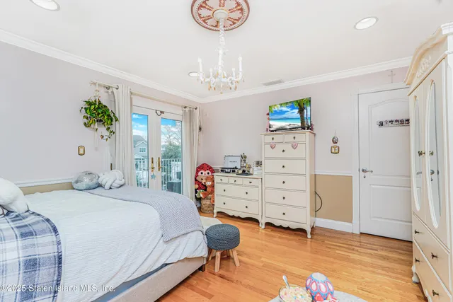 $2,050,000 | 90 Giegerich Avenue | Tottenville