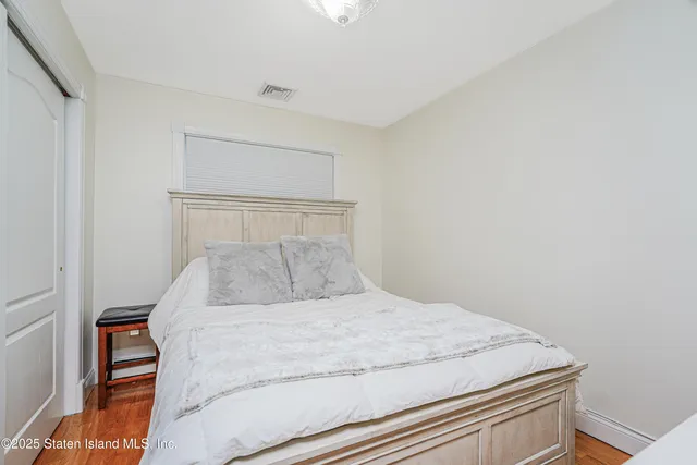 $2,050,000 | 90 Giegerich Avenue | Tottenville