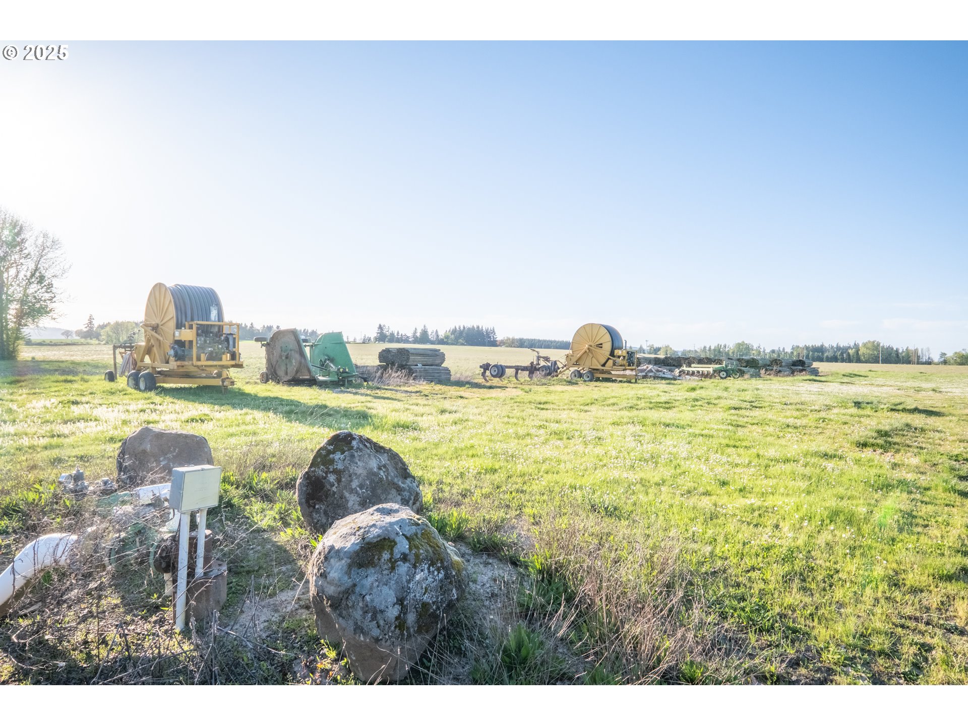 3372 Riverbend Road Salem, OR 97304 - Photo 34 of 40 a view of a city