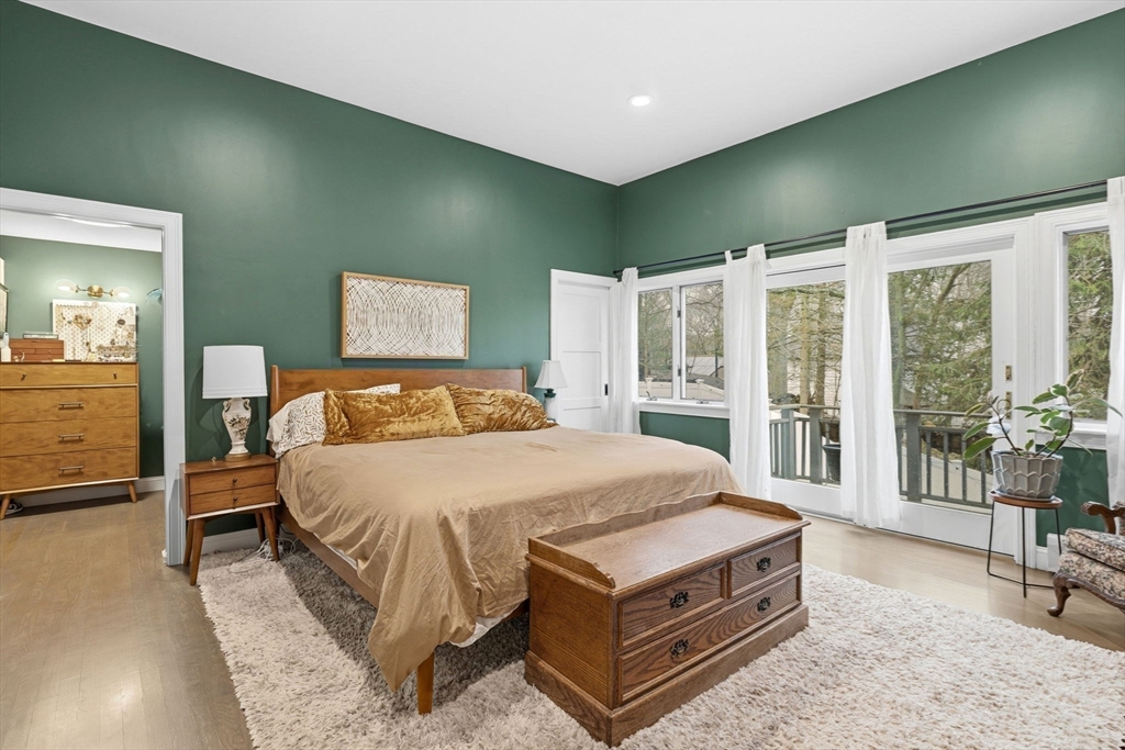 25 Clearwater Road Brookline, MA 02467 - Photo 17 of 35