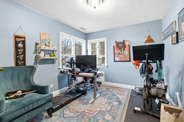 $1,875,000 | 25 Clearwater Road, Brookline, MA 02467