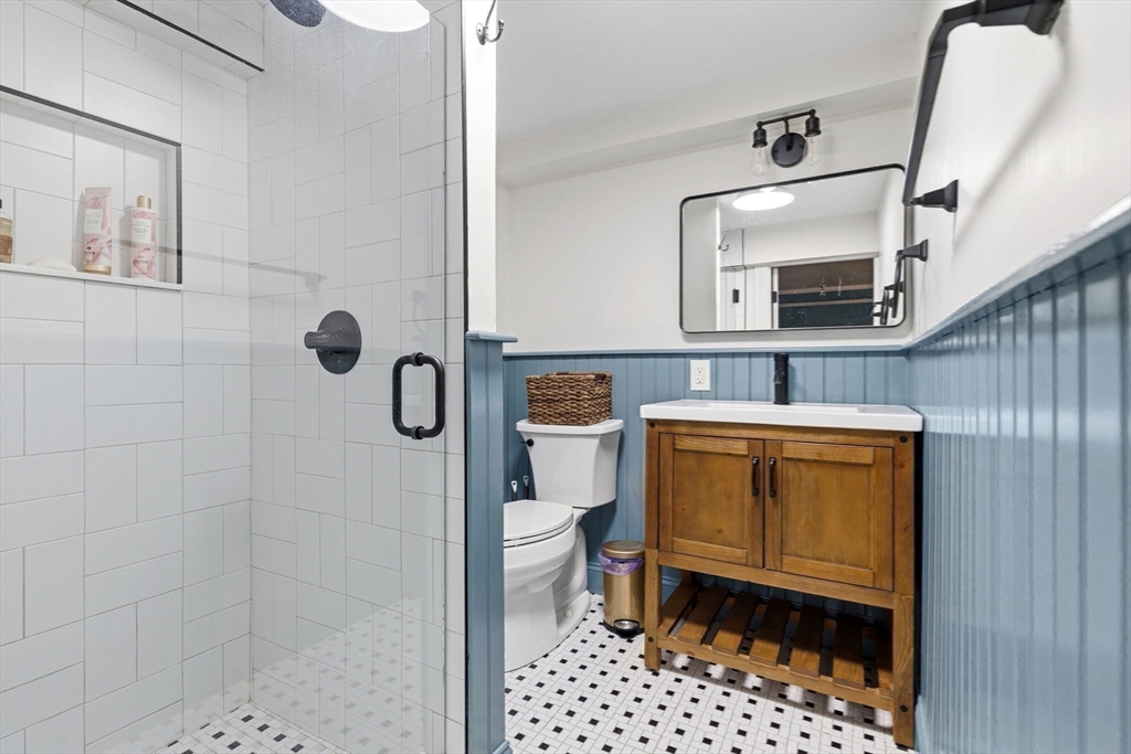 25 Clearwater Road Brookline, MA 02467 - Photo 30 of 35