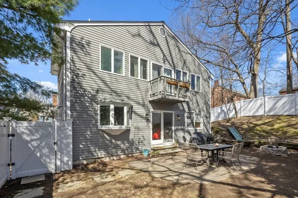 $1,875,000 | 25 Clearwater Road, Brookline, MA 02467