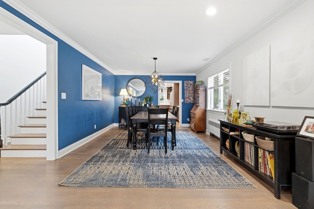 25 Clearwater Road Brookline, MA 02467 - Photo 8 of 35