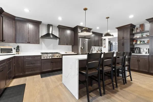 $1,799,999 | 25 Clearwater Road, Brookline, MA 02467