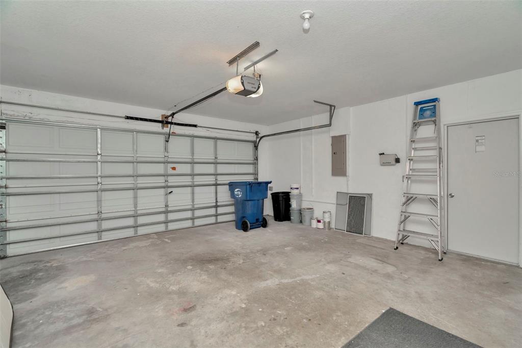 8918 Linebrook Drive Trinity, FL 34655 - Photo 43 of 50 a view of a garage