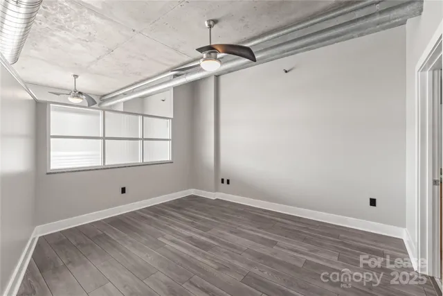 $2,100 | 505 East 6th Street, Unit 808, Charlotte, NC 28202