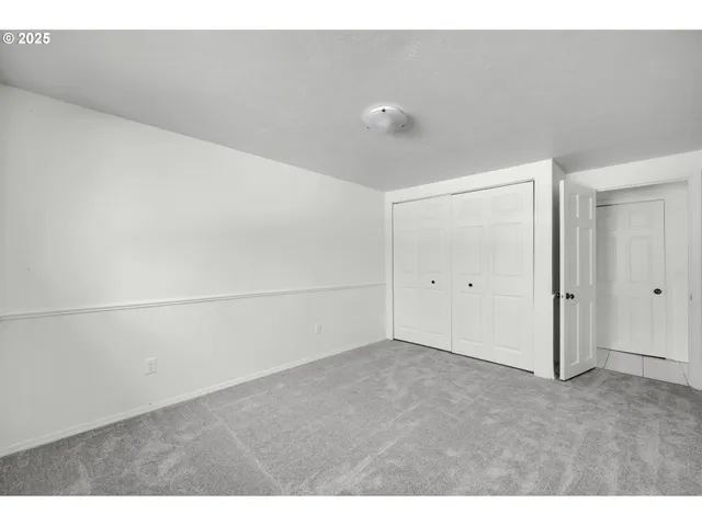 $760,000 | 36250 Enterprise Road, Creswell, OR 97426