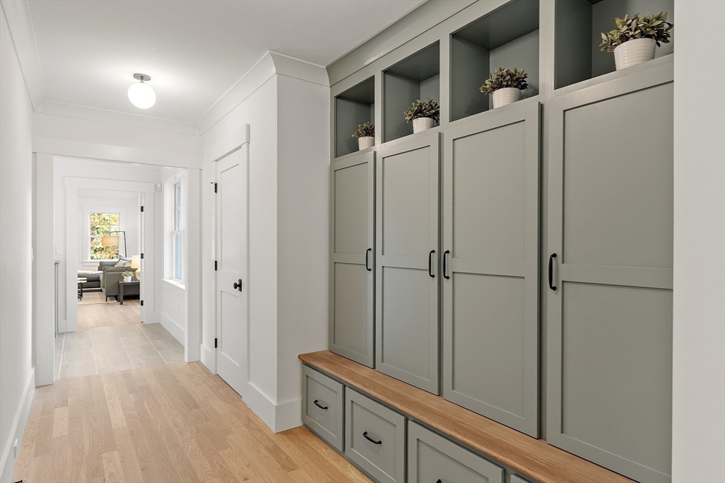 140 Revolutionary Road Concord, MA 01742 - Photo 18 of 41
