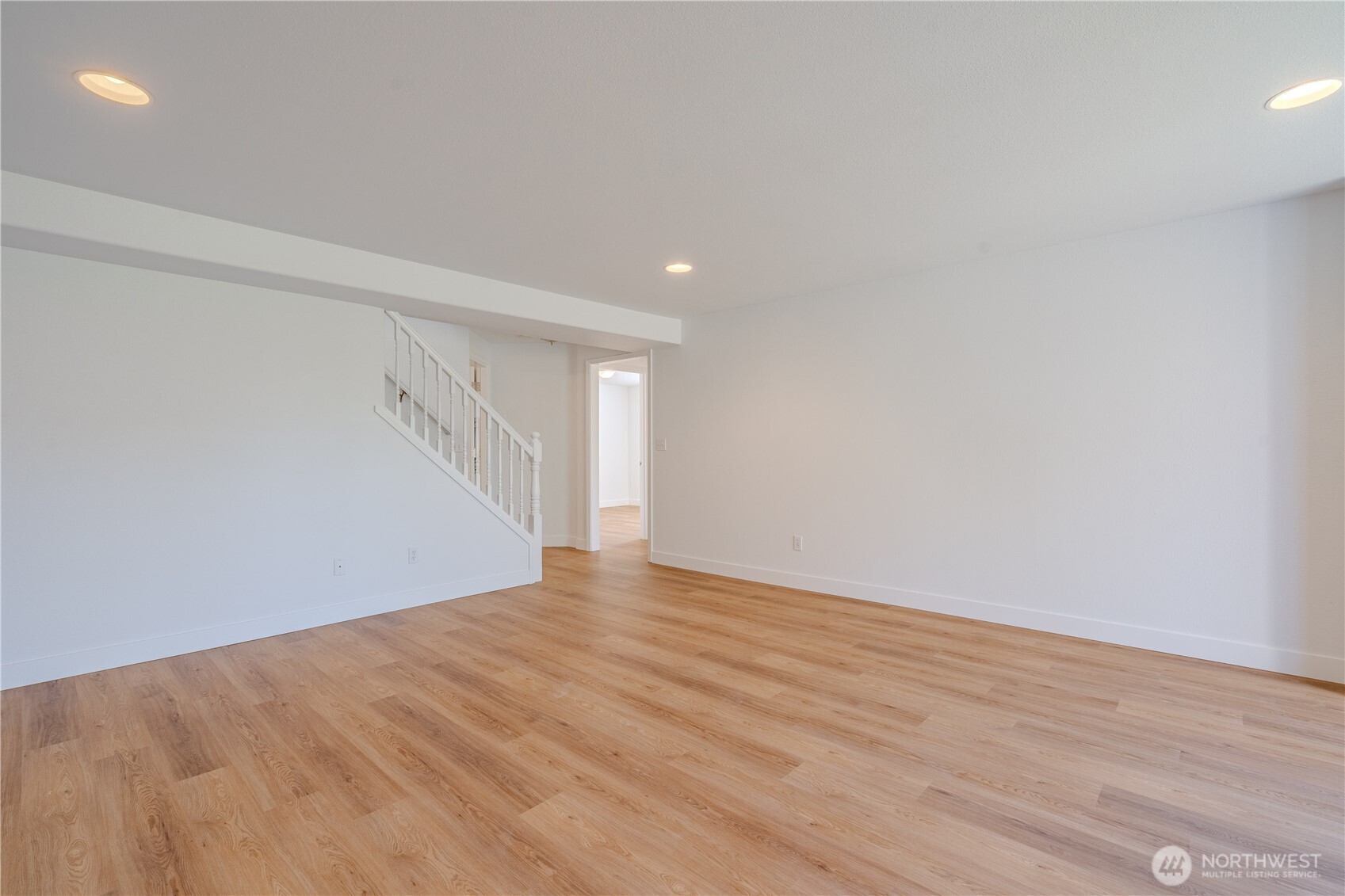 642 East Pioneer Loop La Center, WA 98629 - Photo 27 of 40