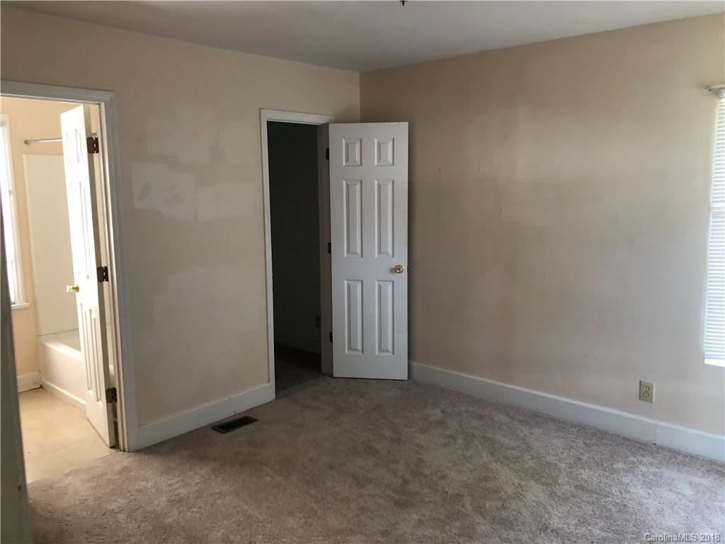 1315 Skyview Road, Unit 5 Charlotte, NC 28208 - Photo 11 of 16