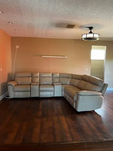 $1,500 | 118 North Eustis Street, Eustis, FL 32726