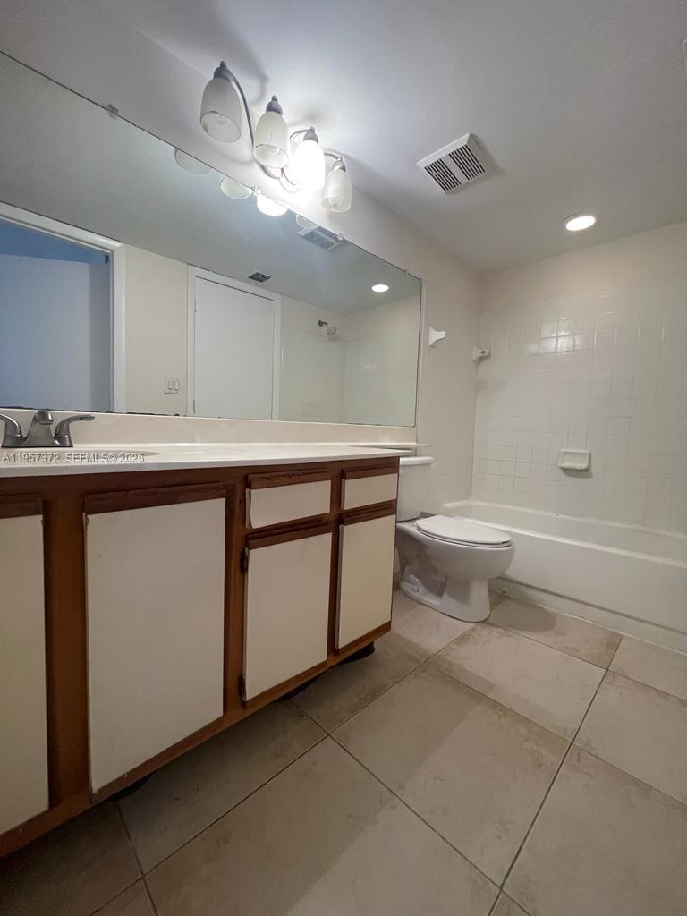 5628 Rock Island Road, Unit 178 Tamarac, FL 33319 - Photo 9 of 10