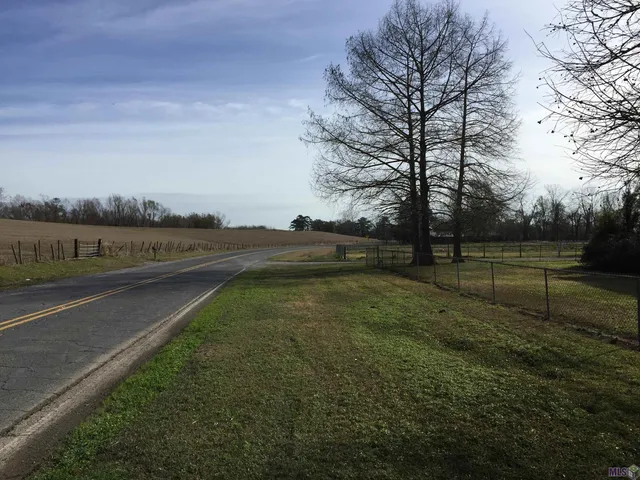 $550,000 | 10826 Pointe Coupee Road, New Roads, LA 70760